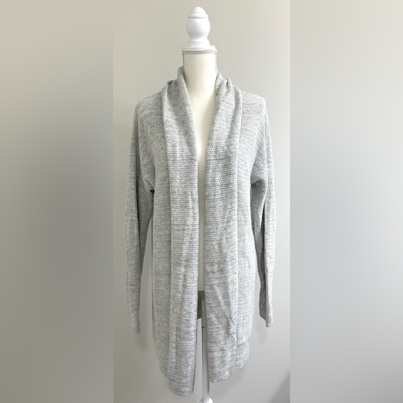 GAP Womens L Solid Gray Long Sleeve Long Cardigan Sweater Boho Classic Preppy - Picture 1 of 12
